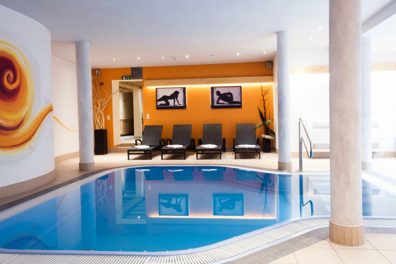 Familienhotel Alpina All Inklusive Wenns Buitenkant foto
