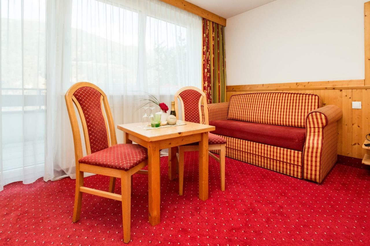 Familienhotel Alpina All Inklusive Wenns Buitenkant foto