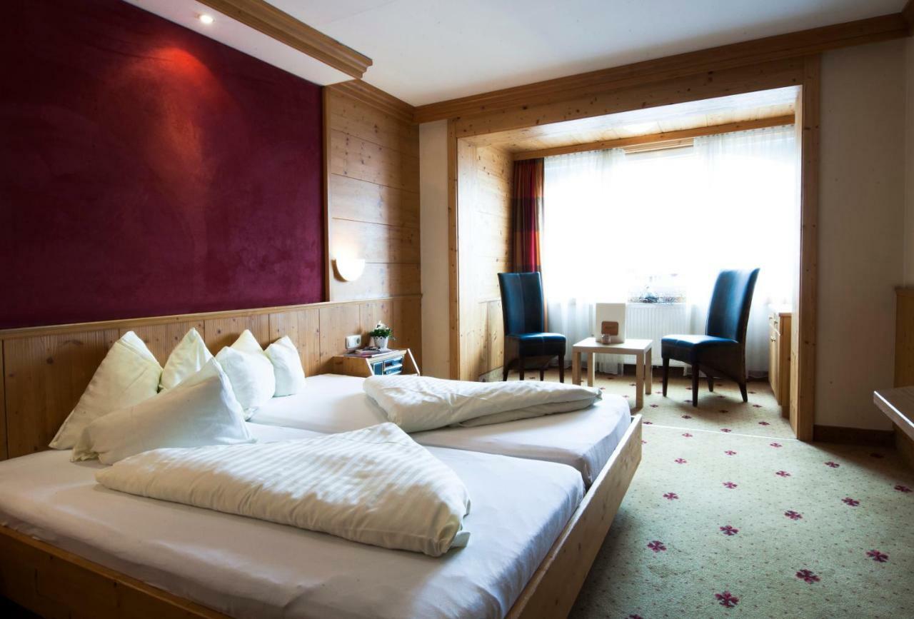 Familienhotel Alpina All Inklusive Wenns Buitenkant foto